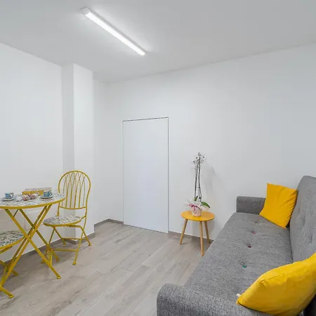 A Due Passi Dal Mare