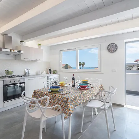 Apartment A Due Passi Dal Mare