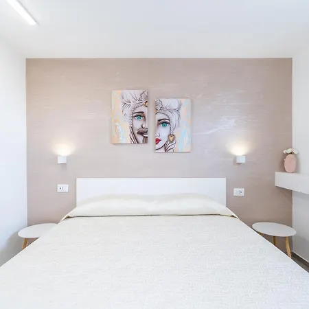 Apartment A Due Passi Dal Mare *