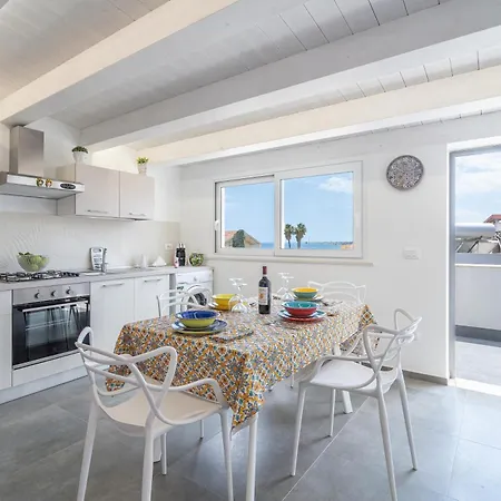 A Due Passi Dal Mare Apartamento Avola